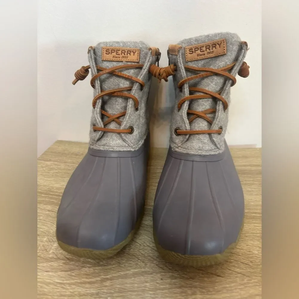 Sperry GUC gray thins ululated ankle boots Size 7